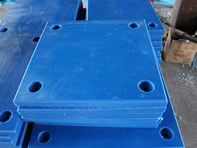 護舷貼面板在各個行業都有廣泛的應用